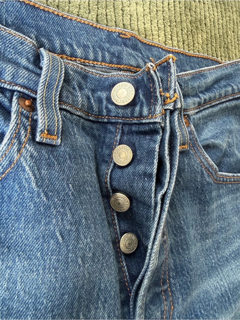 LEVIS 501 Jeans - Picture 3 of 6